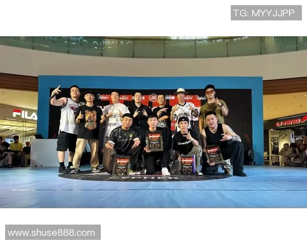 成都街舞队荣登全国街舞意识排行榜第四名引发热议 成都街舞队荣登全国街舞意识排行榜第四名引发热议